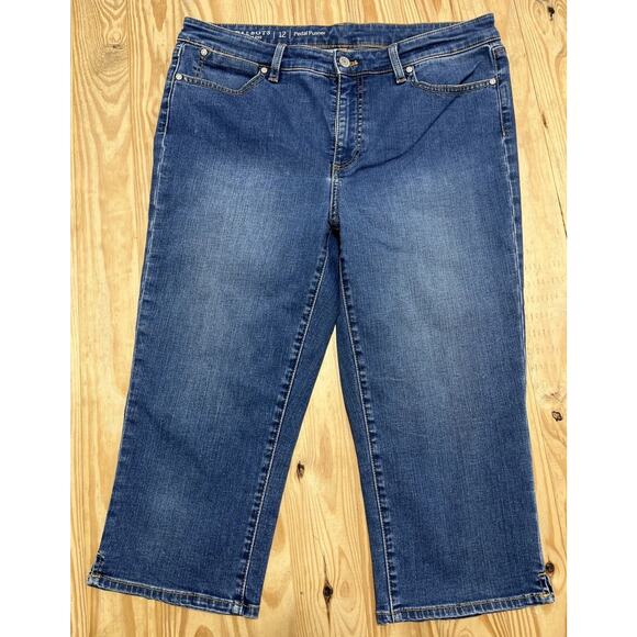 Talbots Flawless Jeans Women’s Size 12 Light Wash Pedal Pusher Capri - Picture 1 of 6
